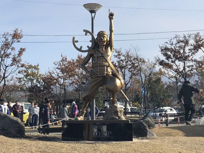 statua usopp a kumamoto